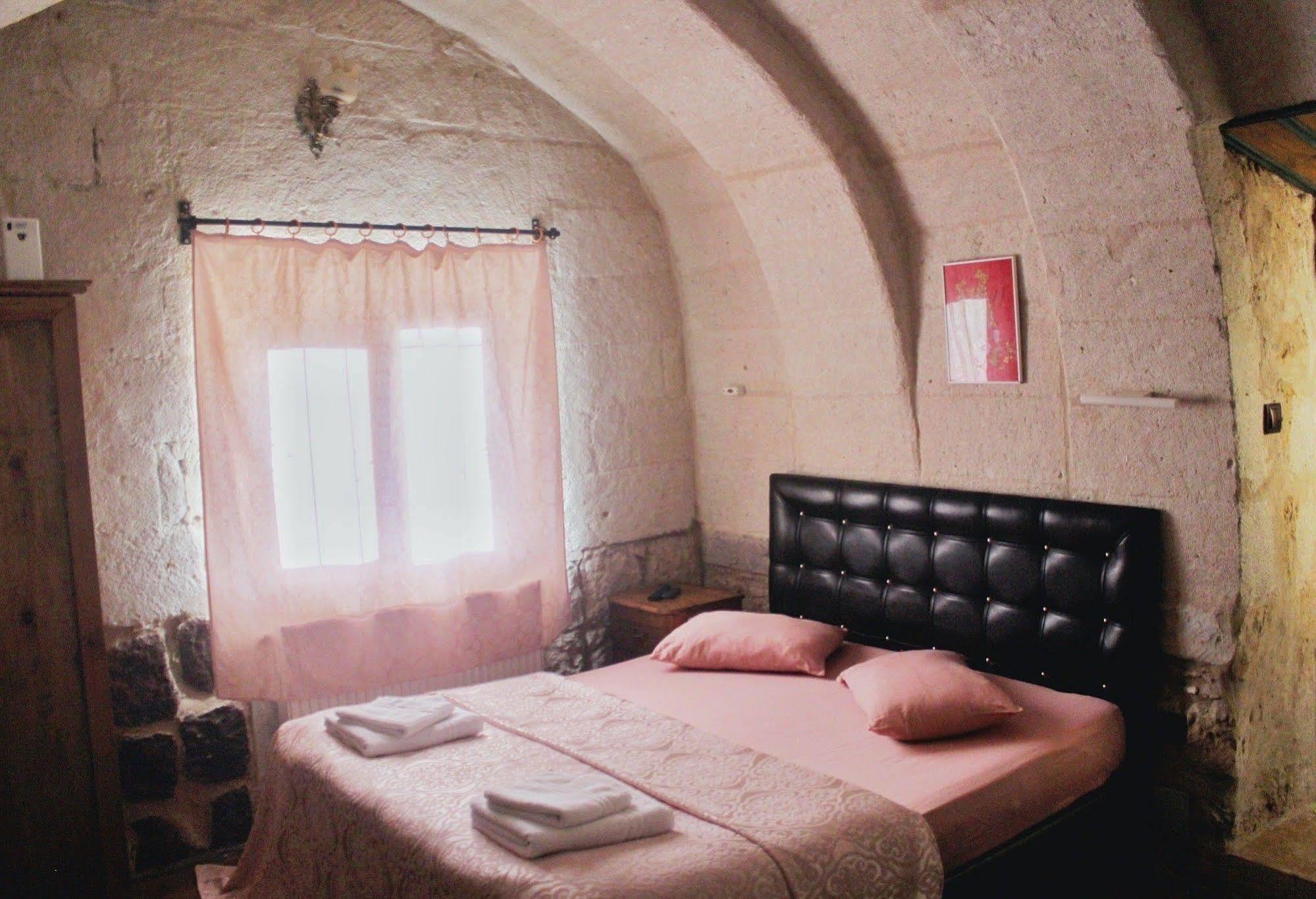 7 Oda Kapadokya Cave Hotel ウルギュップ エクステリア 写真
